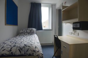 03_single_bedroom