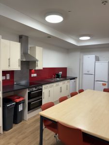 06_Hiatt_Baker_shared_kitchen